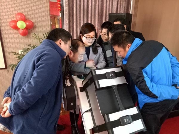 CX-9900移動式直讀光譜儀現場演示 CX-9900移動式直讀光譜儀現場演示