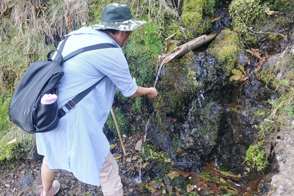溪水凈 溪水凈