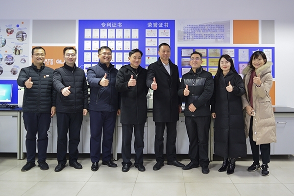 合影留念 合影留念