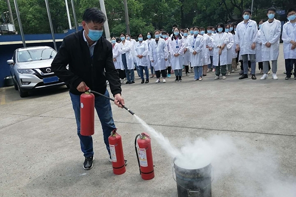 滅火器使用實操 滅火器使用實操