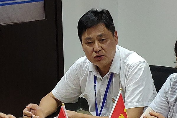 介紹人發言 介紹人發言