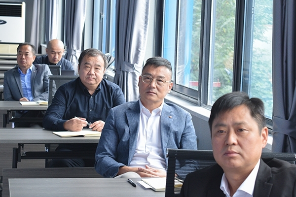 銷售精英參會 銷售精英參會