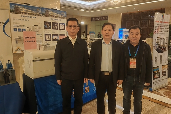 中鑄協張志勇秘書長 親臨創想展臺 中鑄協張志勇秘書長 親臨創想展臺