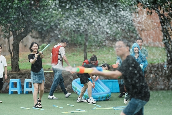 打水仗2 打水仗2