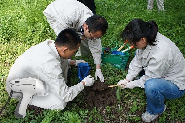 便攜式光譜儀在土壤檢測中的應用 便攜式光譜儀在土壤檢測中的應用