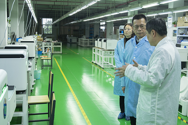 中鑄協(xié)張志勇副會(huì)長(zhǎng)一行參觀創(chuàng)想儀器 中鑄協(xié)張志勇副會(huì)長(zhǎng)一行參觀創(chuàng)想儀器