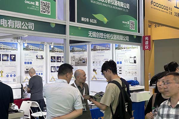 為客戶介紹我司優質產品 為客戶介紹我司優質產品
